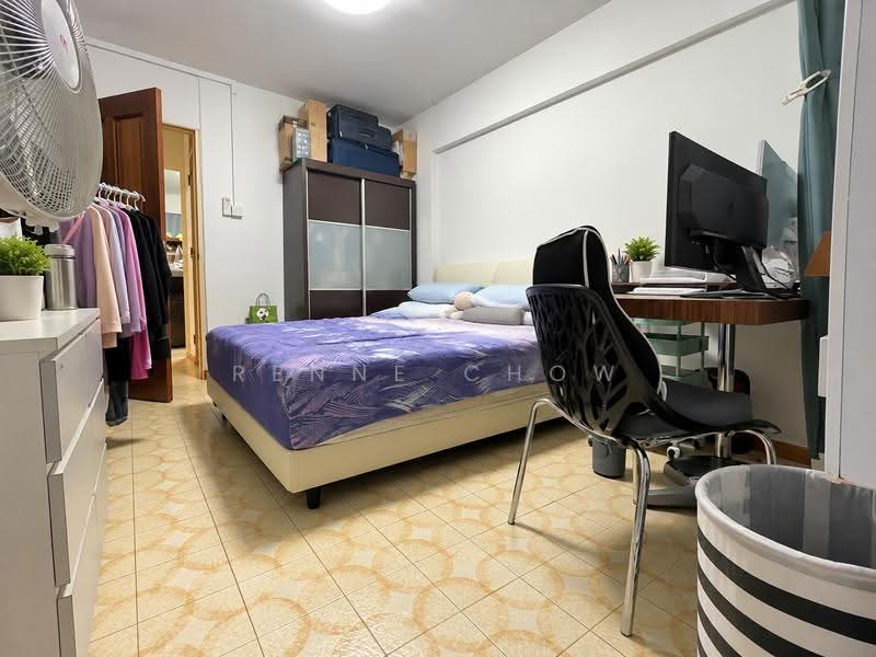 94 Geylang Bahru, 94 Geylang Bahru, Balestier / Toa Payoh, 2 Bedrooms, 732 sqft, HDB Flat For Rent, by Renne Chow, 500276390 - Master Bedroom - PropertyGuru.com.sg