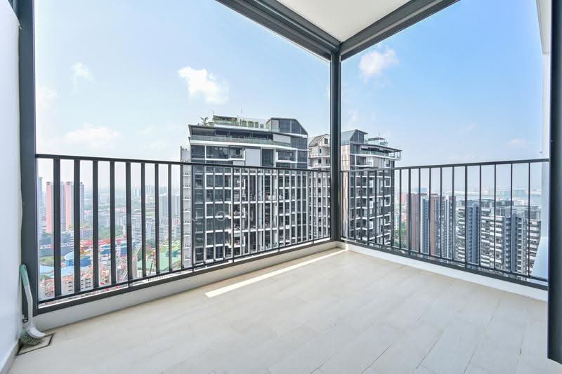 The Trilinq, Jalan Lempeng, Buona Vista / West Coast / Clementi New Town, 2 Bedrooms, 710 sqft, Condominium For Sale, by Jon Tan, 500276399 - Balcony - PropertyGuru.com.sg