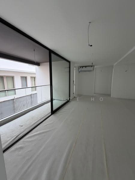 Jalan Kuras, Ang Mo Kio / Bishan / Thomson, 6 Bedrooms, 7,941 sqft, Corner Terrace For Sale, by Candice Ho, 500276407 - Balcony - PropertyGuru.com.sg