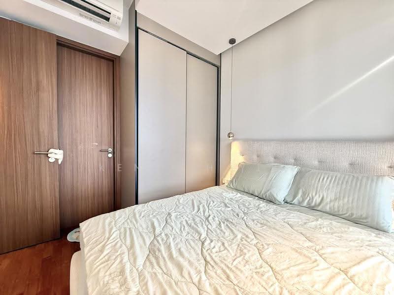 Stirling Residences, 23 Stirling Road, Alexandra / Commonwealth, 2 Bedrooms, 764 sqft, Condominium For Sale, by Kenneth Yeo, 500276408 - Bedroom - PropertyGuru.com.sg