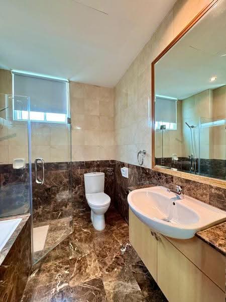 Villa Martia, 11 Martia Road, East Coast / Marine Parade, 3 Bedrooms, 1,249 sqft, Condominium For Sale, by Terence Tee (郑志翔), 500276411 - Master Bathroom - PropertyGuru.com.sg