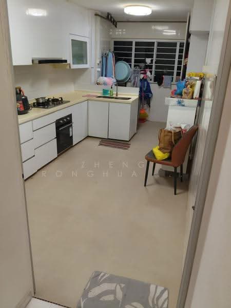 506 West Coast Drive, 506 West Coast Drive, Buona Vista / West Coast / Clementi New Town, Room Rental, 150 sqft, HDB Flat For Rent, by Zheng Ronghua 郑荣华, 500276424 - Kitchen - PropertyGuru.com.sg