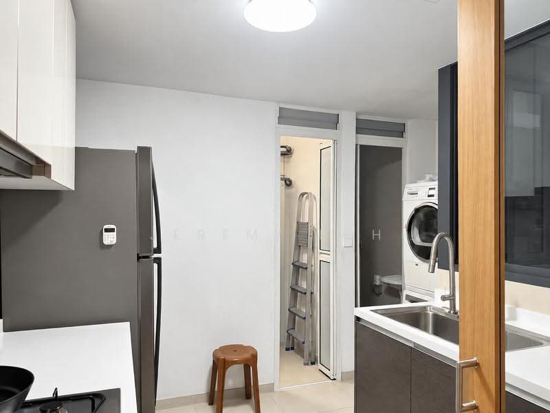 Twin Fountains, 19A Woodlands Avenue 6, Admiralty / Woodlands, 3 Bedrooms, 1,195 sqft, Condominium For Sale, by Jeremy Koh, 500276426 - Kitchen - PropertyGuru.com.sg