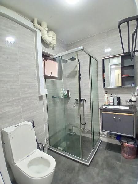 538 Hougang Street 52, 538 Hougang Street 52, Hougang / Punggol / Sengkang, 4 Bedrooms, 1,615 sqft, HDB Flat For Sale, by Arvind (PN), 500276428 - Bathroom - PropertyGuru.com.sg