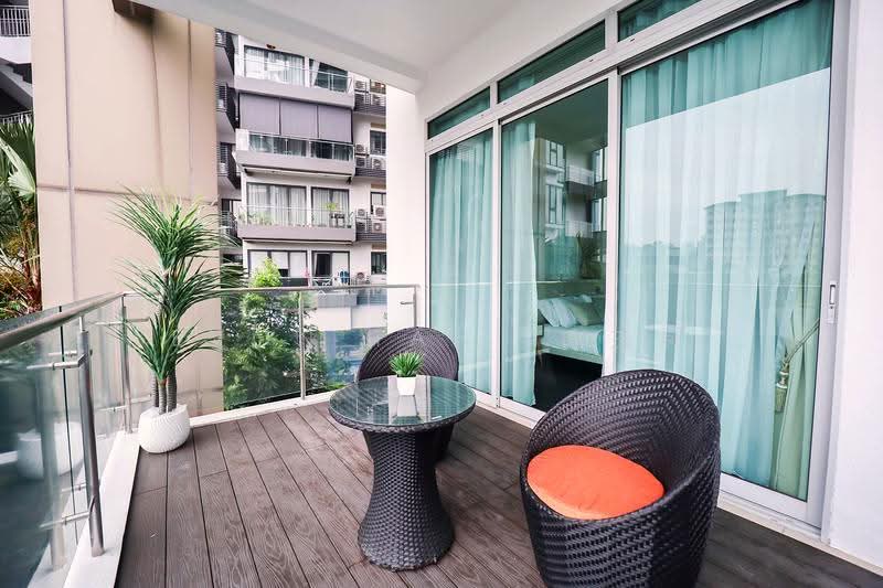✧ Freehold 3BR + Utility + Store + Private Lift, off Orchard Road, Emerald Hill Road | Orchard Road | Cairnhill Road, Orchard / River Valley, 3 Bedrooms, 1,851 sqft, Condominium For Sale, by Evon Tan 陈玉凤, 500276441 - Balcony - PropertyGuru.com.sg