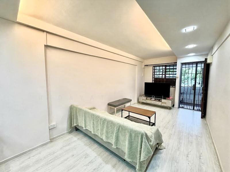 116 Bedok North Road, 116 Bedok North Road, Bedok / Upper East Coast, 2 Bedrooms, 786 sqft, HDB Flat For Sale, by Hidayat Shariff, 500276451 - Living Room - PropertyGuru.com.sg