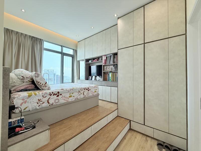 Kingsford Hillview Peak, 101 Hillview Rise, Dairy Farm / Bukit Panjang / Choa Chu Kang, 3 Bedrooms, 2,099 sqft, Condominium For Sale, by Jasmine Png, 500276462 - Master Bedroom - PropertyGuru.com.sg