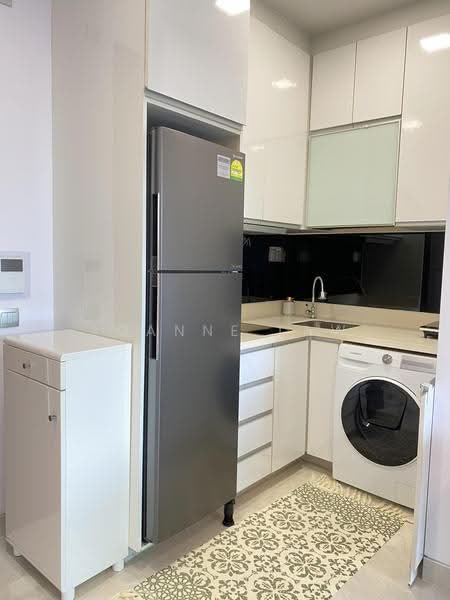 Cosmo, 18 Guillemard Crescent, Eunos / Geylang / Paya Lebar, 2 Bedrooms, 667 sqft, Condominium For Sale, by Joanne Law, 500276470 - Kitchen - PropertyGuru.com.sg