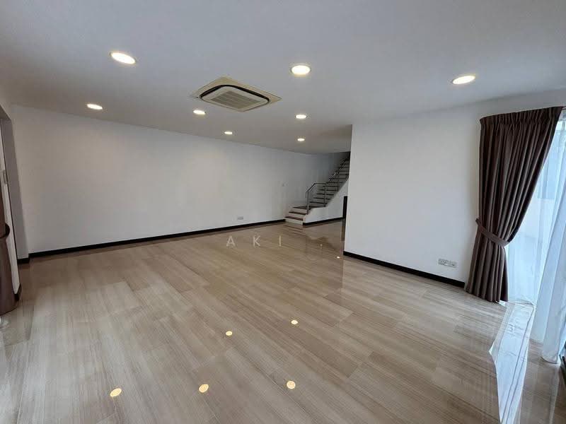 Sembawang Springs Estate, Jalan Salang, Sembawang / Yishun, 4 Bedrooms, 3,028 sqft, Semi-Detached House For Rent, by Aki ., 500276471 - Living Room - PropertyGuru.com.sg