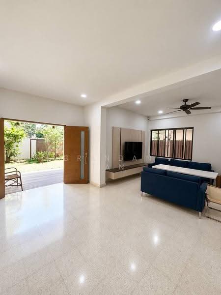 New Listing! Rare Huge Freehold Semi-D in District 15, East Coast / Marine Parade, 4 Bedrooms, 3,000 sqft, Semi-Detached House For Sale, by Brandan Tan, 500276472 - Living Room - PropertyGuru.com.sg