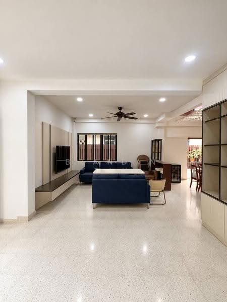 New Listing! Rare Huge Freehold Semi-D in District 15, East Coast / Marine Parade, 4 Bedrooms, 3,000 sqft, Semi-Detached House For Sale, by Brandan Tan, 500276472 - Living Room - PropertyGuru.com.sg