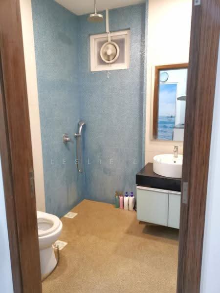 Parc Rosewood, 97  Rosewood Drive, Admiralty / Woodlands, 2 Bedrooms, 807 sqft, Condominium For Rent, by Leslie Lim, 500276479 - Bathroom - PropertyGuru.com.sg