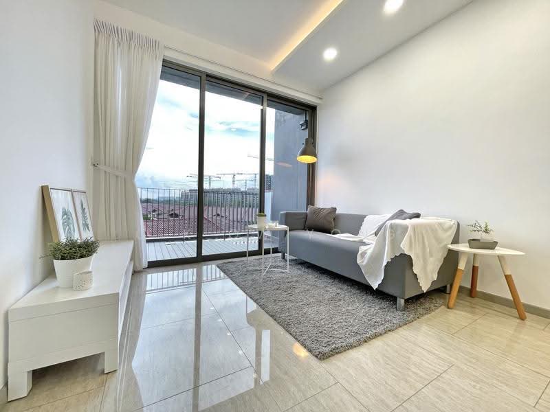 Stratum, 82 Elias Road, Pasir Ris / Tampines, 2 Bedrooms, 776 sqft, Condominium For Sale, by C K Ow Yong, 500276480 - Living Room - PropertyGuru.com.sg