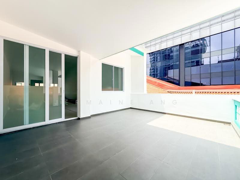 Purvis Street F&B Shophouse, Purvis Street, Middle Road, Beach Road, Seah Street, Beach Road / Bugis / Rochor, 4,049 sqft, Food & Beverage For Rent, by Jermaine Ang, 500276484 - Balcony - CommercialGuru.com.sg