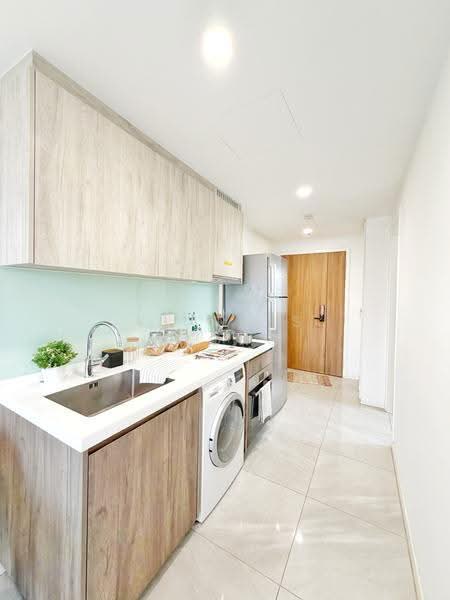 Uptown @ Farrer, 2 Perumal Road Singapore, Farrer Park / Serangoon Rd, 3 Bedrooms, 732 sqft, Condominium For Sale, by Klarris Leong, 500276486 - Kitchen - PropertyGuru.com.sg