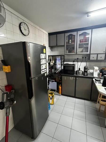 222 Ang Mo Kio Avenue 1, 222 Ang Mo Kio Avenue 1, Ang Mo Kio / Bishan / Thomson, 3 Bedrooms, 1,097 sqft, HDB Flat For Rent, by Eric Lim, 500276487 - Kitchen - PropertyGuru.com.sg