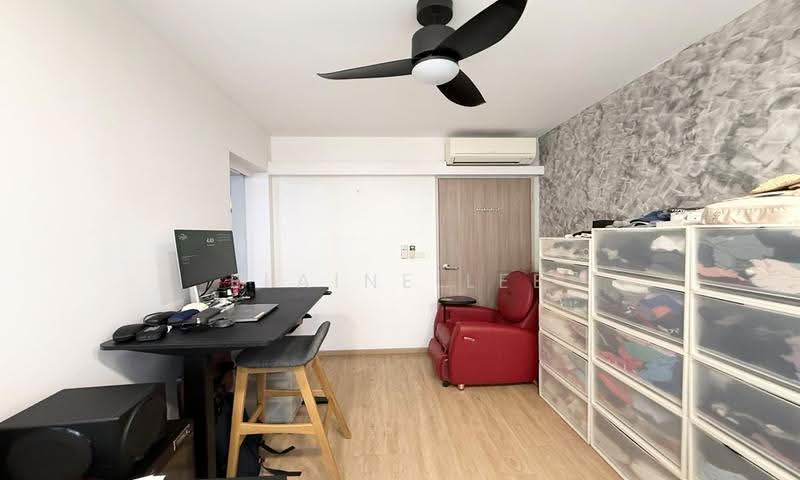 322B Sumang Walk, 322B Sumang Walk, Hougang / Punggol / Sengkang, 3 Bedrooms, 1,216 sqft, HDB Flat For Sale, by Elaine Lee, 500276490 - Study - PropertyGuru.com.sg
