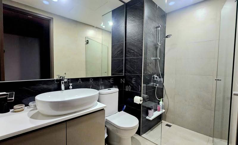 Rare Dual Key Layout, Unblocked View, Next to Mrt, Pasir Ris / Tampines, 4 Bedrooms, 1,615 sqft, Condominium For Sale, by Charlene Lim (林静龄), 500276494 - Bathroom - PropertyGuru.com.sg
