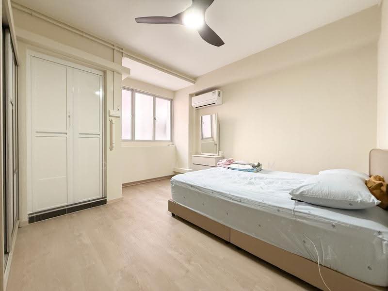 532 Serangoon North Avenue 4, 532 Serangoon North Avenue 4, Hougang / Punggol / Sengkang, 3 Bedrooms, 1,109 sqft, HDB Flat For Rent, by Cynthia Lim, 500276495 - Bedroom - PropertyGuru.com.sg