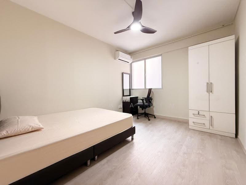 532 Serangoon North Avenue 4, 532 Serangoon North Avenue 4, Hougang / Punggol / Sengkang, 3 Bedrooms, 1,109 sqft, HDB Flat For Rent, by Cynthia Lim, 500276495 - Bedroom - PropertyGuru.com.sg