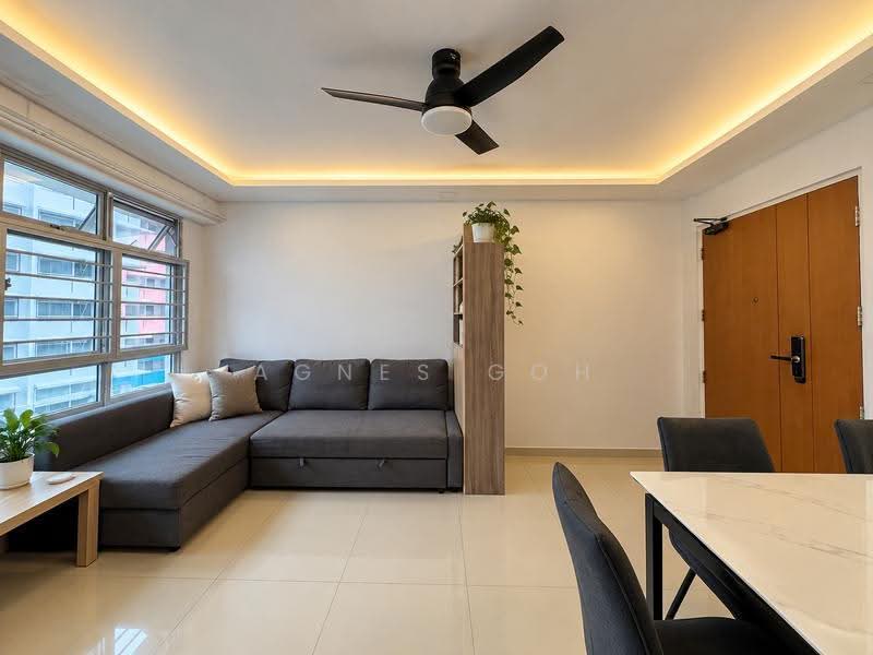 494G Tampines Street 45, 494G Tampines Street 45, Pasir Ris / Tampines, 2 Bedrooms, 721 sqft, HDB Flat For Sale, by Agnes Goh, 500276499 - Living Room - PropertyGuru.com.sg