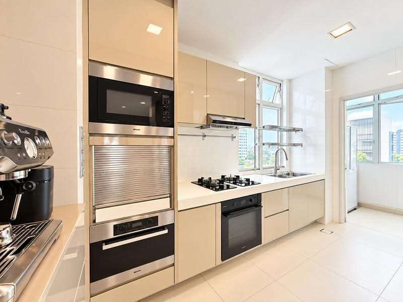The Balmoral Spring, 3 Balmoral Crescent, Tanglin / Holland / Bukit Timah, 4 Bedrooms, 2,713 sqft, Condominium For Sale, by Jasmine Png, 500276507 - Kitchen - PropertyGuru.com.sg