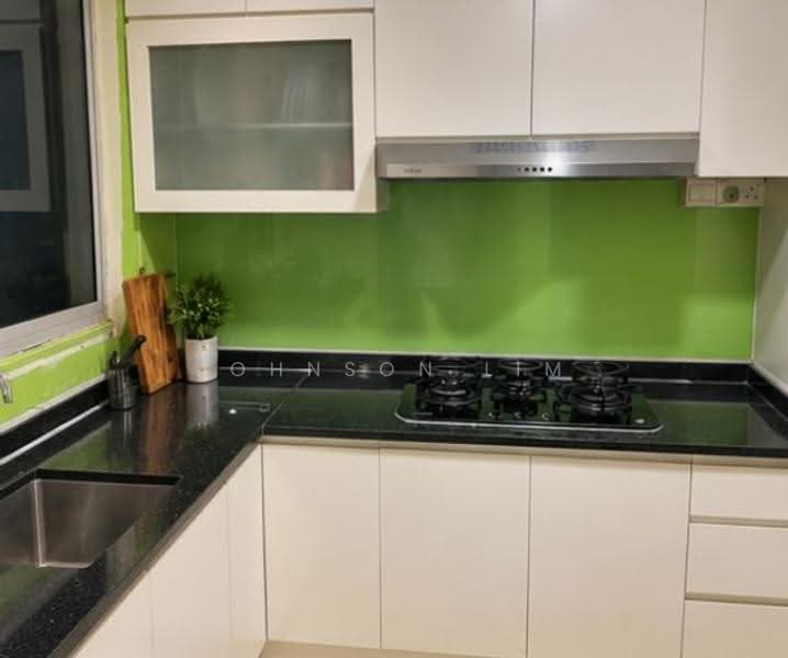 The Bayshore, 26 Bayshore Road, Bedok / Upper East Coast, 3 Bedrooms, 1,184 sqft, Condominium For Sale, by Johnson Lim, 500276508 - Kitchen - PropertyGuru.com.sg