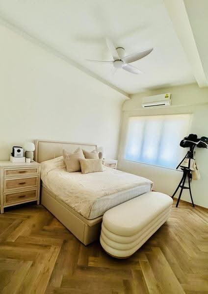 Eastwood Park, Eastwood Green, Bedok / Upper East Coast, 5 Bedrooms, 3,500 sqft, Terraced House For Sale, by Lawrence Liao, 500276516 - Bedroom - PropertyGuru.com.sg