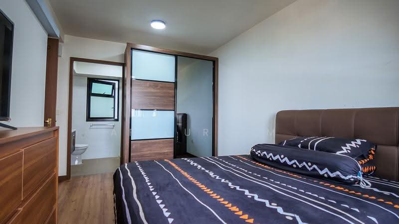 801A West Coast Crescent, 801A West Coast Crescent, Buona Vista / West Coast / Clementi New Town, 3 Bedrooms, 1,022 sqft, HDB Flat For Sale, by Arthur Lim, 500276533 - Master Bedroom - PropertyGuru.com.sg