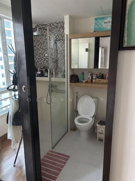 Parkshore, 201 Tanjong Rhu Road, East Coast / Marine Parade, 3 Bedrooms, 1,647 sqft, Condominium For Rent, by Osborn Yap, 500276540 - MasterBathroom - PropertyGuru.com.sg