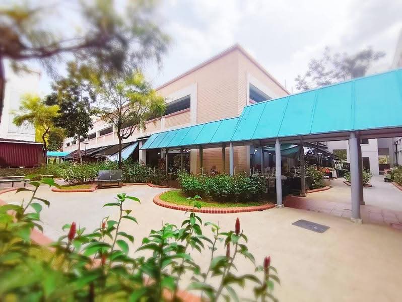 Serangoon Central Prime Frontage Shop, Next to MRT NEX, 264, Hougang / Punggol / Sengkang, 1,292 sqft, Shop / Shophouse For Rent, by Sunny L (山尼), 500276547 - CommercialGuru.com.sg