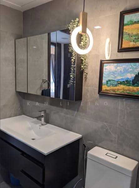 UE Square, 207 River Valley Road, Orchard / River Valley, 3 Bedrooms, 900 sqft, Apartment For Rent, by Kan Li Ling, 500276550 - Bathroom - PropertyGuru.com.sg