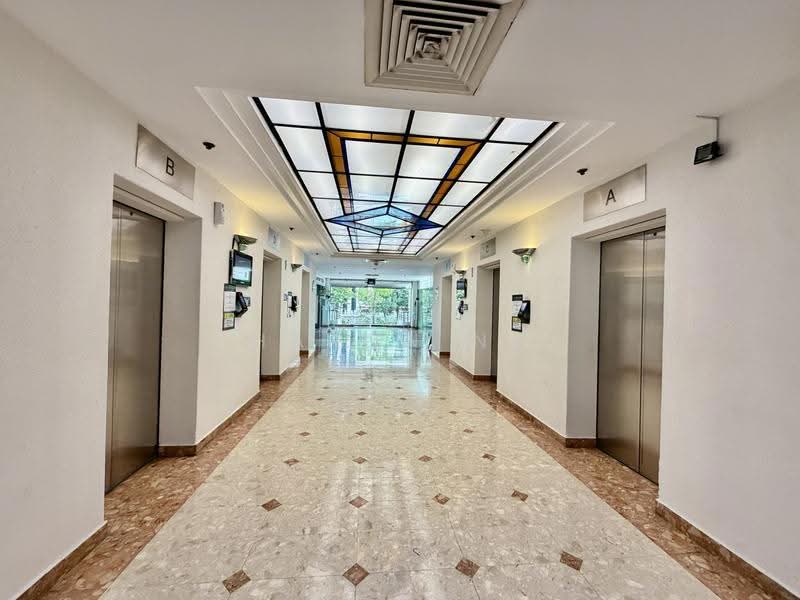 High Street Centre, 1 North Bridge Road, City Hall / Clarke Quay, 248 sqft, Mall Shop For Sale, by Sharon Nio, 500276561 - CommercialGuru.com.sg