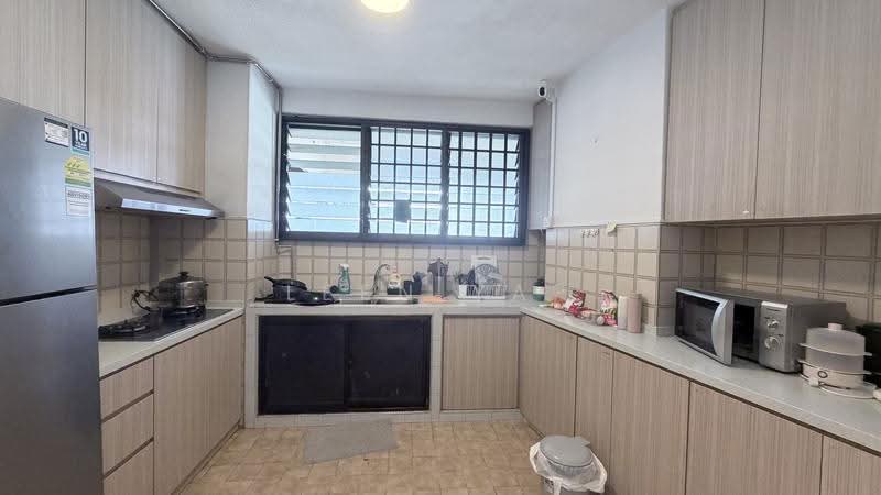 Pine Grove, 1N Pine Grove, Clementi Park / Upper Bukit Timah, Room Rental, 300 sqft, Condominium For Rent, by Leen Yap, 500276563 - Kitchen - PropertyGuru.com.sg