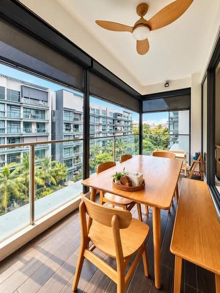 Hedges Park Condominium, Flora drive, Changi Airport / Changi Village, 3 Bedrooms, 1,076 sqft, Condominium For Sale, by MOHD FARID, 500276574 - Balcony - PropertyGuru.com.sg
