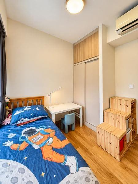 Hedges Park Condominium, Flora drive, Changi Airport / Changi Village, 3 Bedrooms, 1,076 sqft, Condominium For Sale, by MOHD FARID, 500276574 - Bedroom - PropertyGuru.com.sg