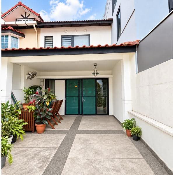 MacPherson Garden Estate, Jalan Gembira, Macpherson / Potong Pasir, 2 Bedrooms, 1,200 sqft, Terraced House For Sale, by Alvin Tyh, 500276584 - PropertyGuru.com.sg
