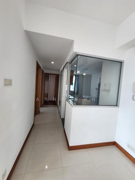 Twin Regency, 26 Kim Tian Road, Alexandra / Commonwealth, 2 Bedrooms, 979 sqft, Condominium For Rent, by Anne Tan, 500276592 - Interior - PropertyGuru.com.sg