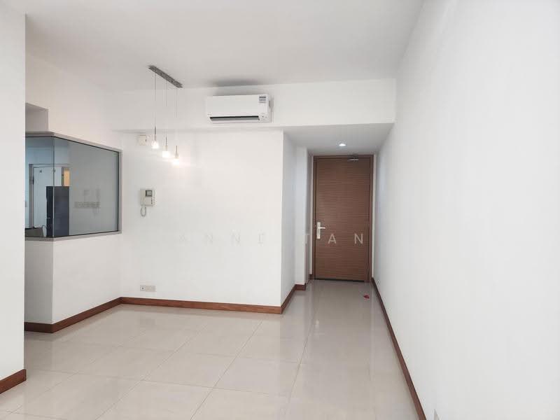 Twin Regency, 26 Kim Tian Road, Alexandra / Commonwealth, 2 Bedrooms, 979 sqft, Condominium For Rent, by Anne Tan, 500276592 - Interior - PropertyGuru.com.sg