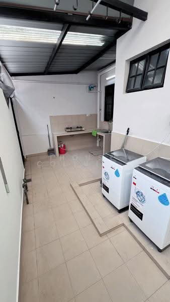 458026, Eunos / Geylang / Paya Lebar, Room Rental, 100 sqft, Walk-up Apartment For Rent, by ling, 500276604 - Kitchen - PropertyGuru.com.sg