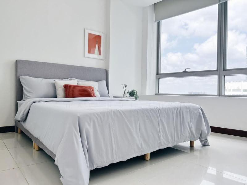 The Sail @ Marina Bay, 6 Marina Boulevard, Boat Quay / Raffles Place / Marina, 2 Bedrooms, 861 sqft, Condominium For Sale, by Chai Hui Ling, 500276628 - Bedroom - PropertyGuru.com.sg