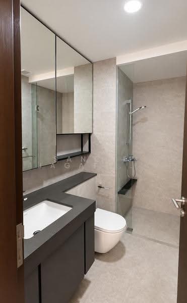 Avenue South Residence, 11 Silat Avenue, Alexandra / Commonwealth, 2 Bedrooms, 689 sqft, Condominium For Rent, by Sanche Jagatheesan, 500276630 - Bathroom - PropertyGuru.com.sg
