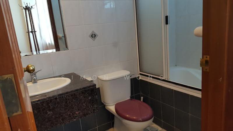 Rosalia Park, 42 Lorong Ong Lye, Hougang / Punggol / Sengkang, 2 Bedrooms, 1,119 sqft, Apartment For Sale, by Simon Wong, 500276636 - Bathroom - PropertyGuru.com.sg