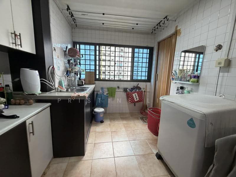 261 Jurong East Street 24, 261 Jurong East Street 24, Boon Lay / Jurong / Tuas, 2 Bedrooms, 732 sqft, HDB Flat For Sale, by Pristine Lim, 500276662 - PropertyGuru.com.sg