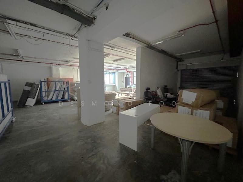 Ground floor | Roller shutter | Kallang, Balestier / Toa Payoh, 2,326 sqft, Light Industrial (B1) For Rent, by Desmond Foo, 500276664 - Interior - CommercialGuru.com.sg