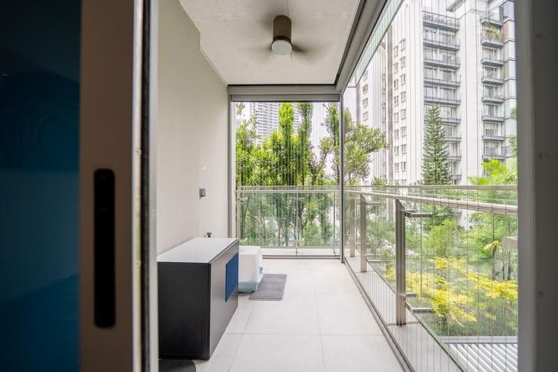 Wilshire Residences, 30 Farrer Road, Tanglin / Holland / Bukit Timah, 2 Bedrooms, 646 sqft, Condominium For Sale, by Rachel Koh, 500276665 - Balcony - PropertyGuru.com.sg