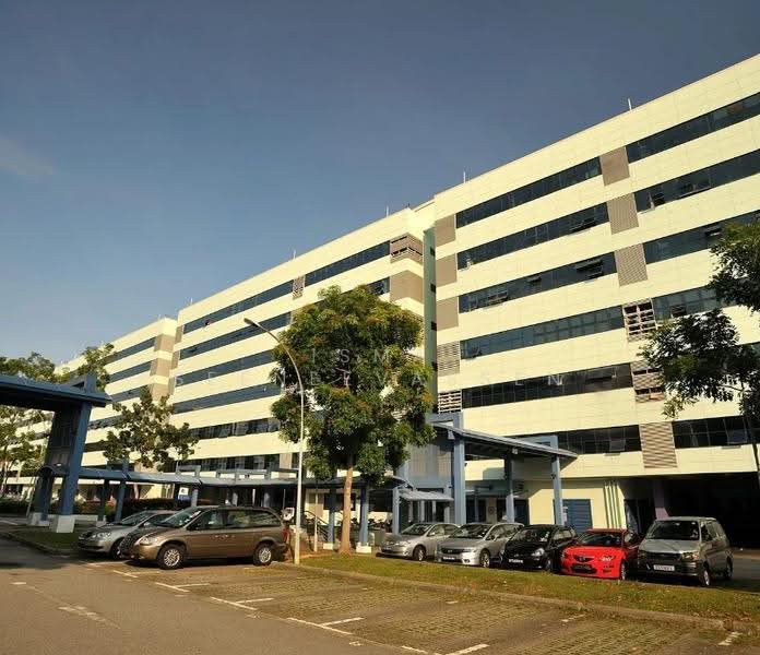 Loyang Industrial Estate, 41 Loyang Way, Changi Airport / Changi Village, 2,917 sqft, Factory / Workshop (B2) For Rent, by Isma Seeneevassen, 500276673 - Exterior - CommercialGuru.com.sg