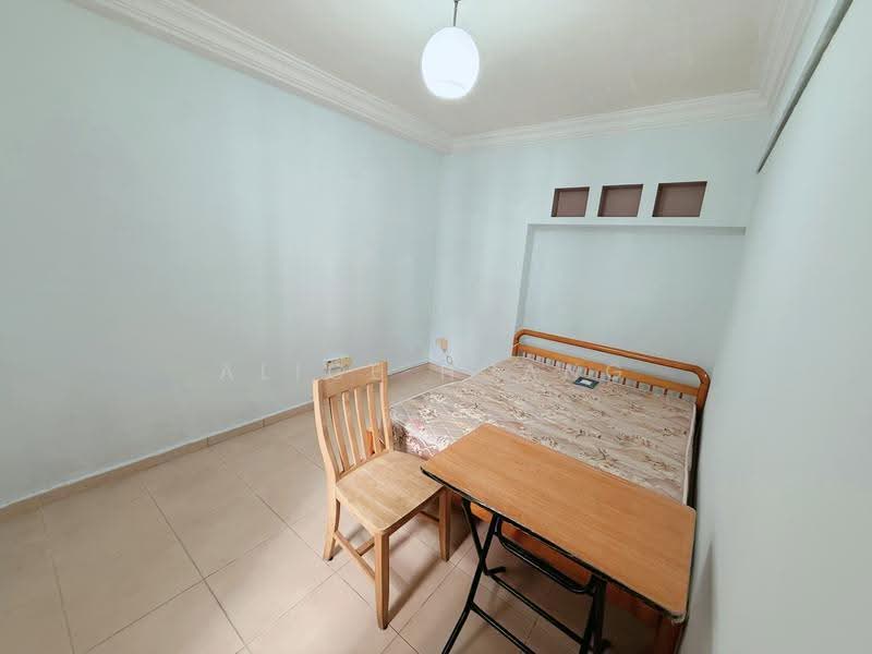 298A Compassvale Street, 298A Compassvale Street, Hougang / Punggol / Sengkang, 4 Bedrooms, 1,227 sqft, HDB Flat For Sale, by Alice Huang, 500276682 - Bedroom - PropertyGuru.com.sg