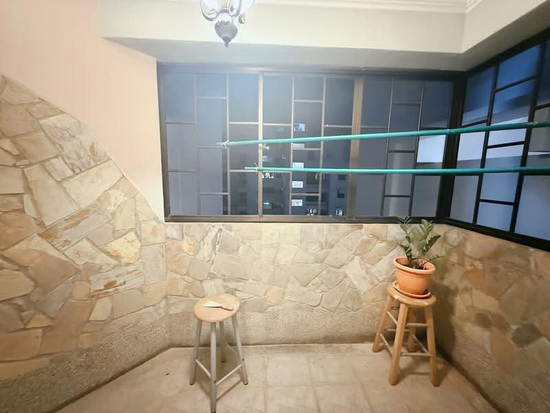 298A Compassvale Street, 298A Compassvale Street, Hougang / Punggol / Sengkang, 4 Bedrooms, 1,227 sqft, HDB Flat For Sale, by Alice Huang, 500276682 - Balcony - PropertyGuru.com.sg
