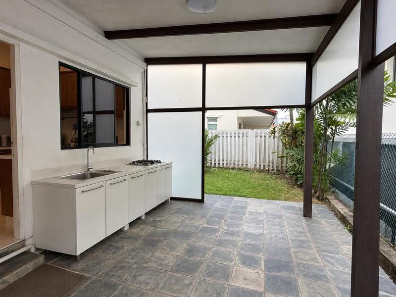 Double storey semi-detached house off Sixth Ave, with spacious garden, Ming Teck Park, Tanglin / Holland / Bukit Timah, 4 Bedrooms, 2,500 sqft, Semi-Detached House For Rent, by Ivan Chong, 500276683 - Kitchen - PropertyGuru.com.sg